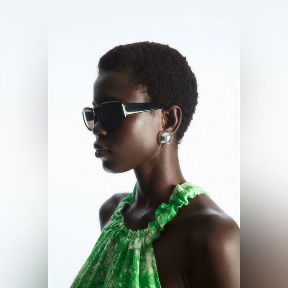 NEW COS OVERSIZED GATHERED MAXI DRESS in Green - Picture 6 of 13